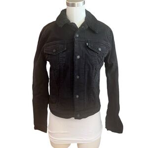 Levi’s sherpa lined women’s denim trucker jacket